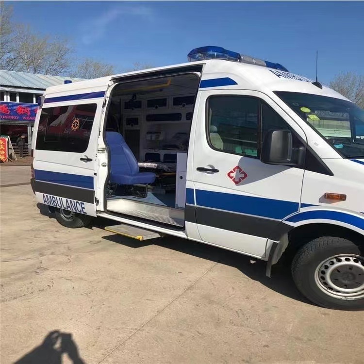 万荣私人长途救护车出租转院回家