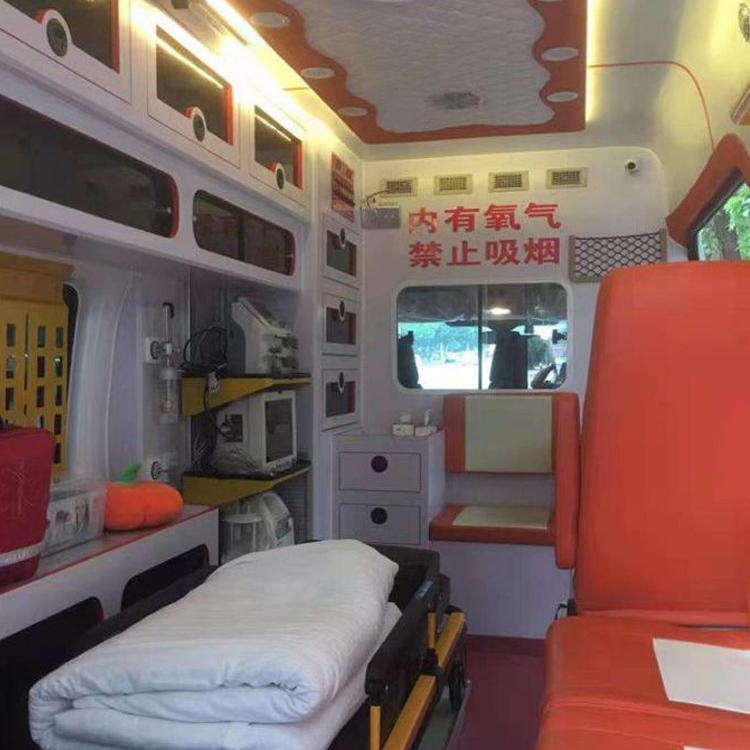 万荣癌症租赁救护车转运：为生命护航的科技与人文关怀