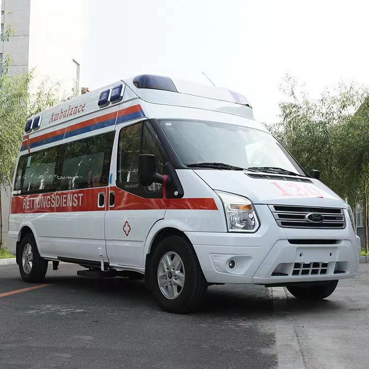 万荣行动不便者长途救护车租赁:安全转运的核心注意事项